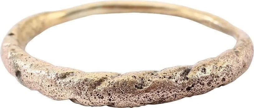 VIKING WARRIOR'S TWISTED RING, C.866-1067 AD, SIZE 8 3/4 (1 of 4)