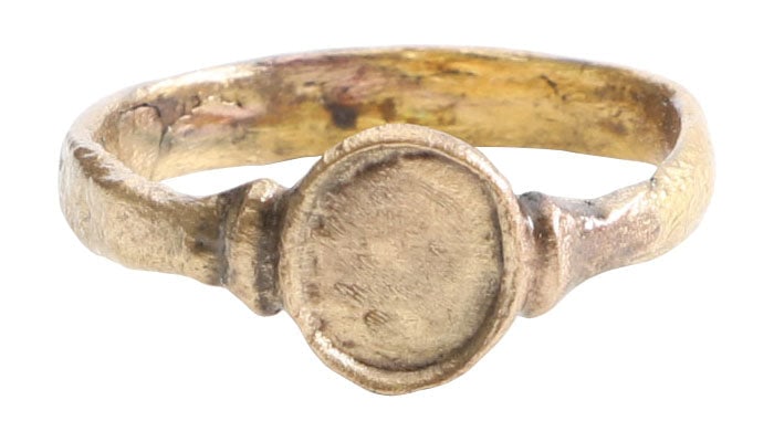 MEDIEVAL EUROPEAN COMMONER’S RING C.800-1200 AD, SIZE 9 3/4 (1 of 5)