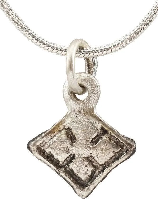 MEDIEVAL WOMAN’S PENDANT 10th-12th CENTURY (1 of 4)