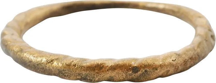 ANCIENT VIKING ROPED OR TWIST WEDDING RING, SIZE 9 3/4 (1 of 5)