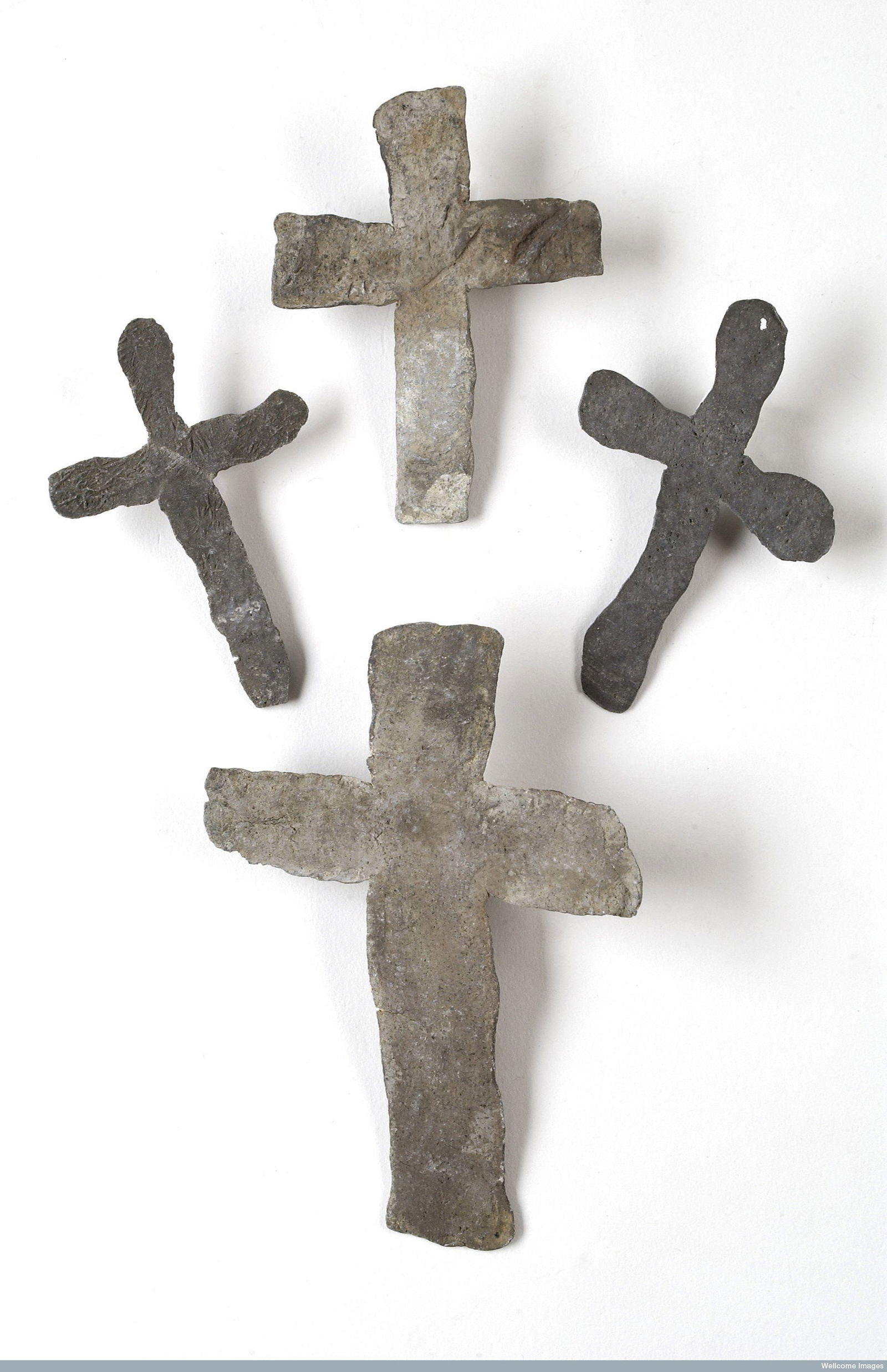 ANCIENT ENGLISH MORTUARY CROSS, 14th CENTURY - 4