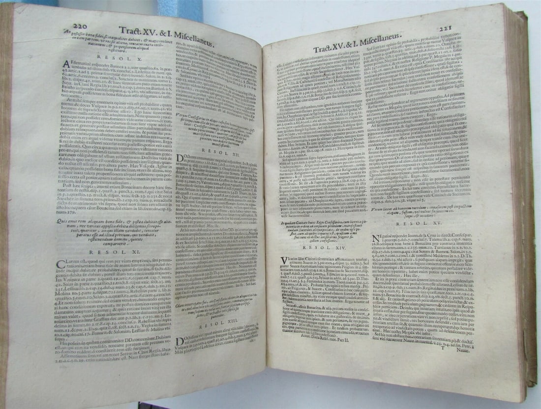 1654 VELLUM BOUND ANTIQUE FOLIO Antonini Diana Panormitani Resolutiones Morales - 8