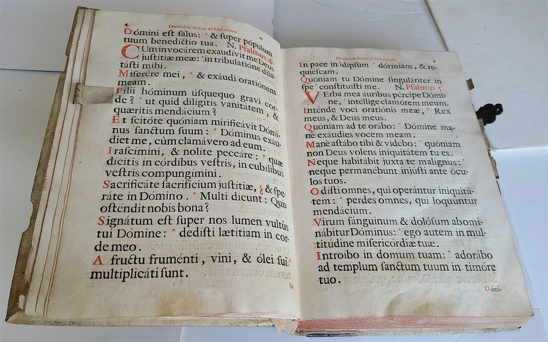 1756 CHORAL PSALTER IMPRESSIVE LARGE PIGSKIN FOLIO w/ METAL FITTINGS antique 16" - 9