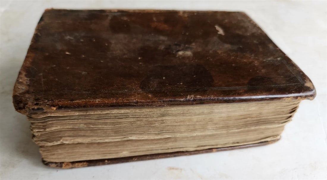 1634 BIBLE in ENGLISH King James antique ORIGINAL BINDING - 4