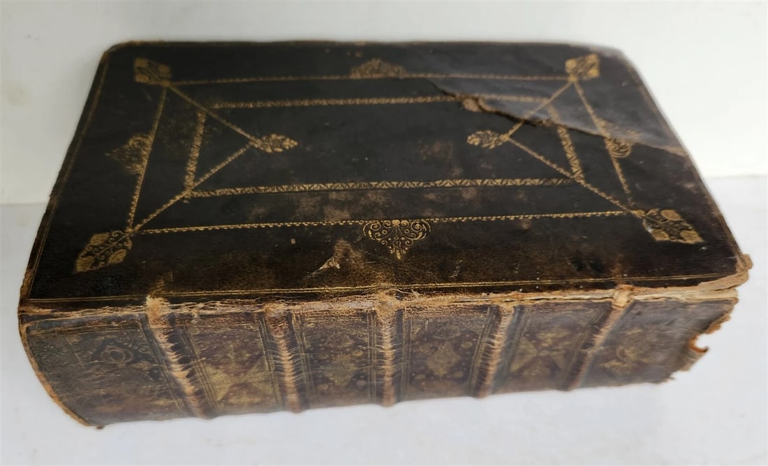 1699 BIBLE in ENGLISH OLD & NEW TESTAMENT antique Charles Bill & Thomas Newcomb - 13