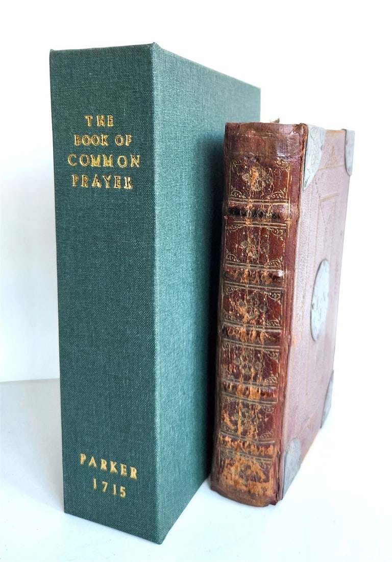 1715 BOOK of PSALMS antique in ENGLISH original binding w/ silver corners 18th C - 2