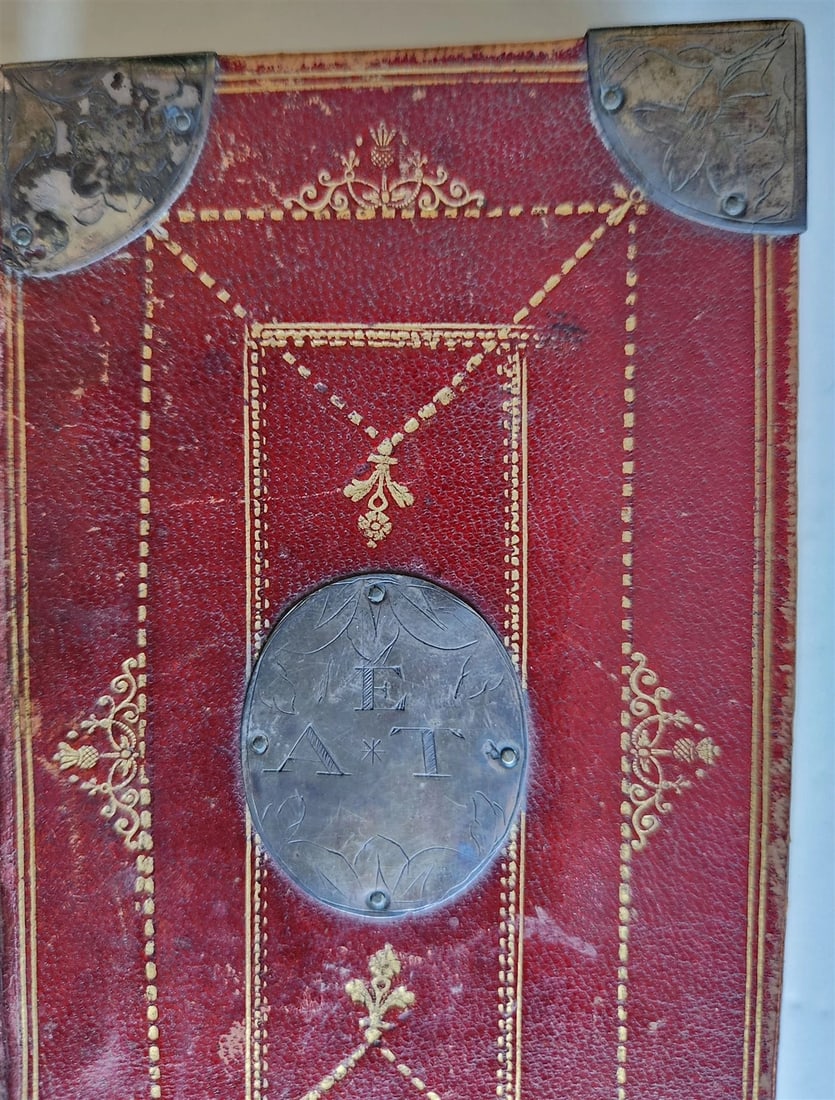 1715 BOOK of PSALMS antique in ENGLISH original binding w/ silver corners 18th C - 3