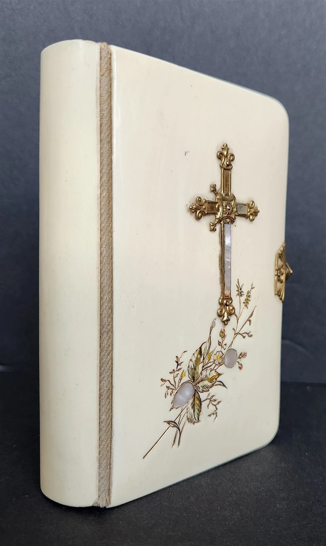 1890s PRAYER BOOK in GERMAN antique NICE BINDING w/ APPLIED BRASS CROSS - 4