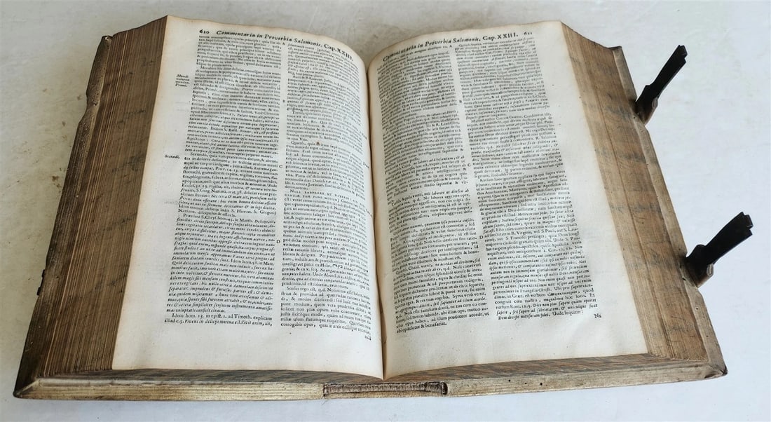 1716 COMMENTARIA in PROVERBIA SALOMONIS PIGSKIN BOUND FOLIO w/ CLASPS antique - 9
