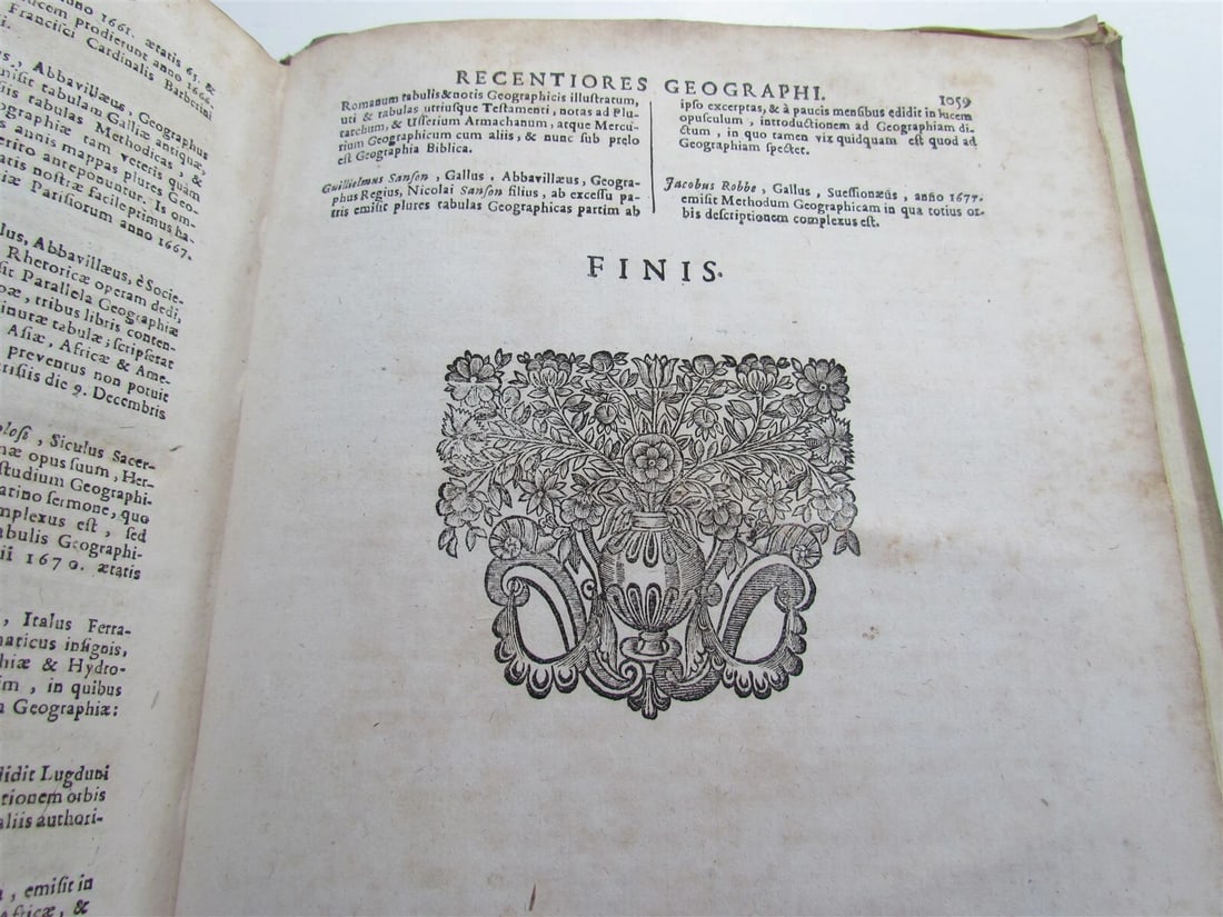 1693 Dictionarium historicum geographicum poeticum HAGUE ARMORIAL VELLUM antique - 6