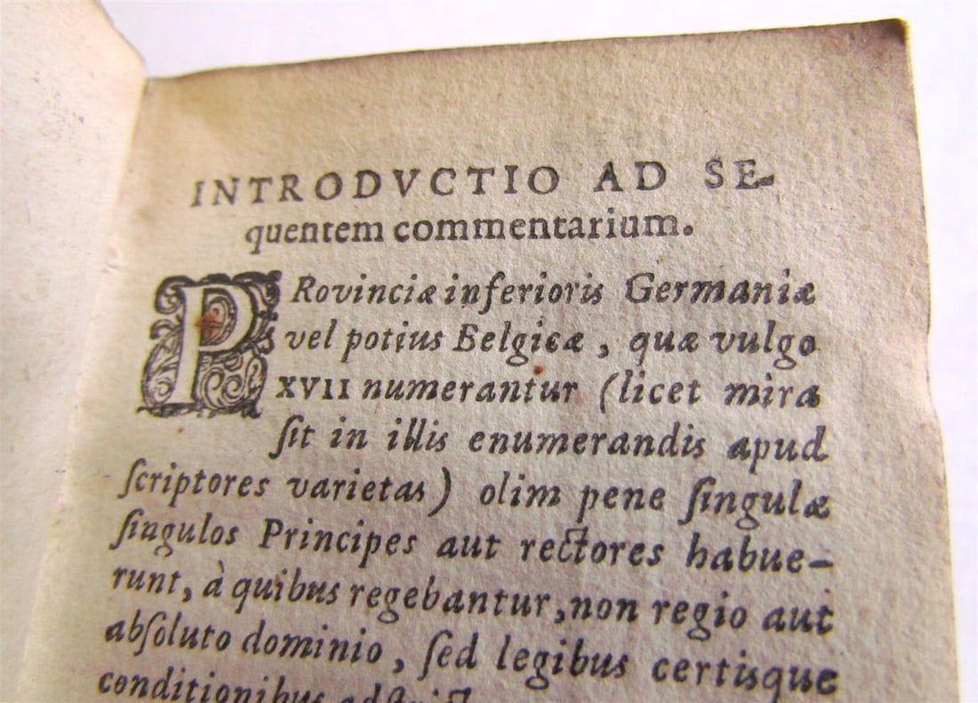 1630 BELGIUM ELZEVIR PUBL antique VELLUM United allies or Gelriae Holland Zeland - 4