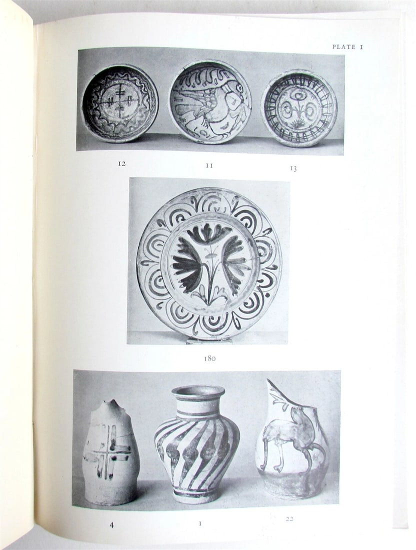 1940 CATALOG of ITALIAN MAJOLICA by RICHARD RACKHAM Vol. II PLATES illustrated - 4