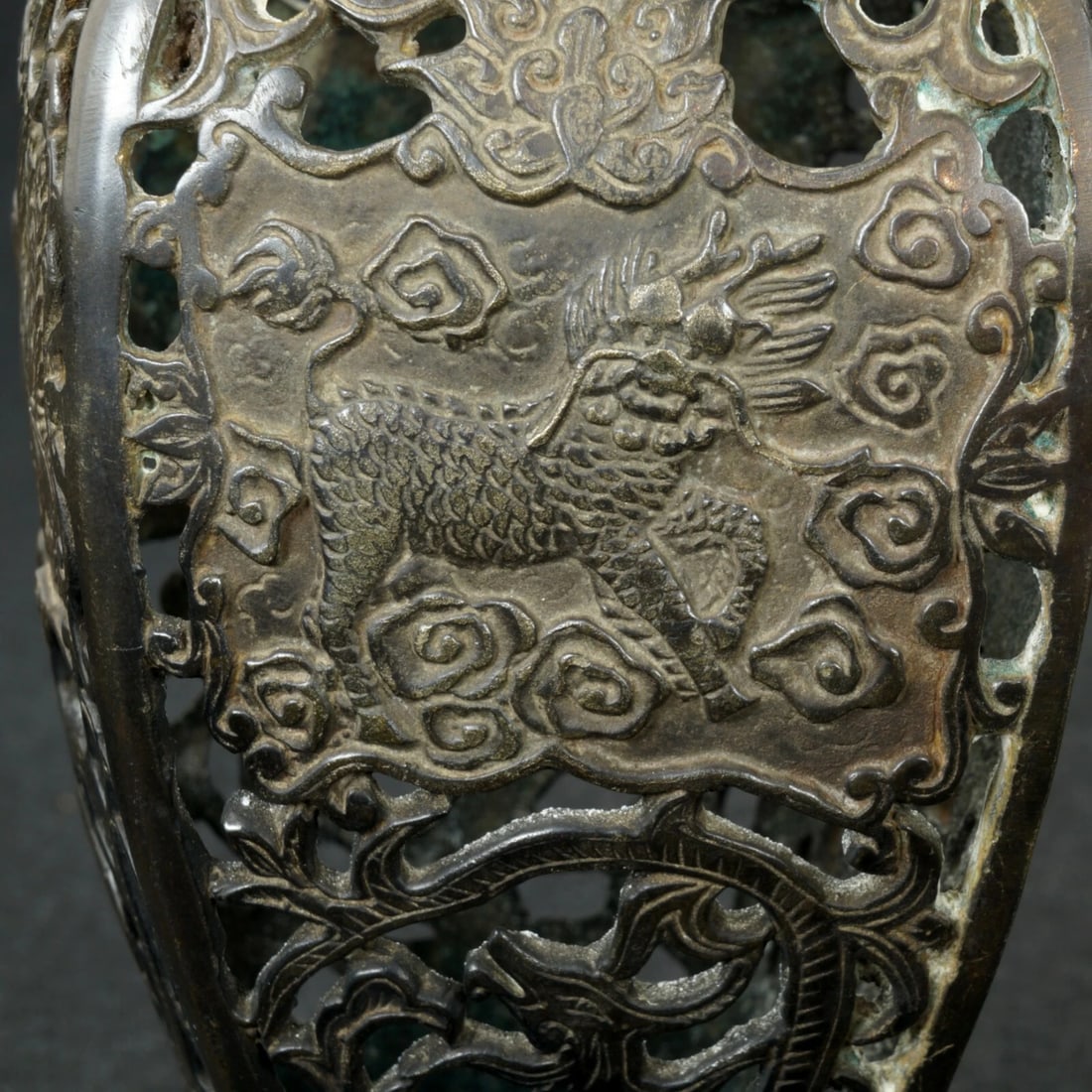 Chinese Pierced Bronze Vase Republic Period - 10