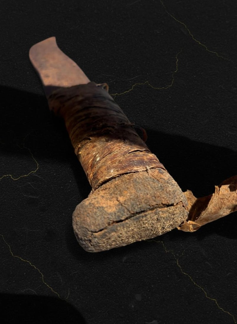 Hand Made Primitive Navajo Knife with Iron Blade, Antique Native American Tool - 6