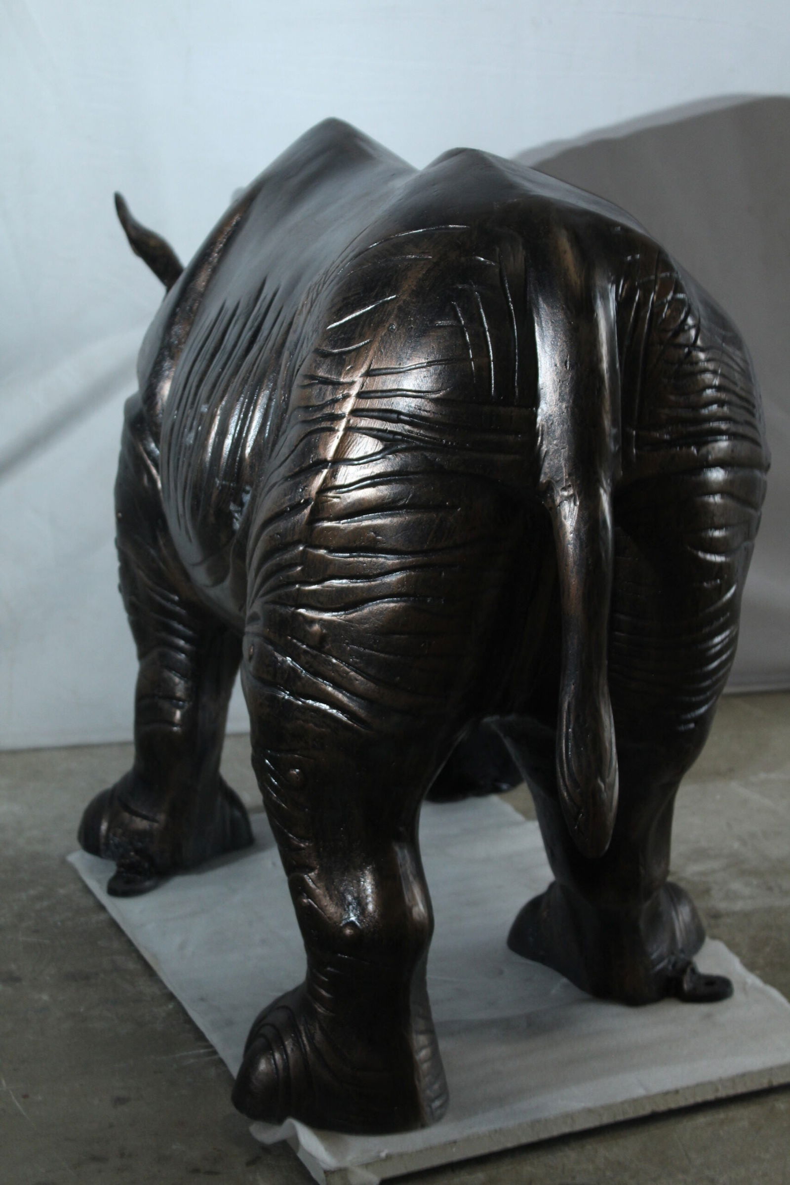 Giant Aluminum Rhinoceros Statue with Sculpted Armor Texture – Indoor & Outdoor Decorative - 9