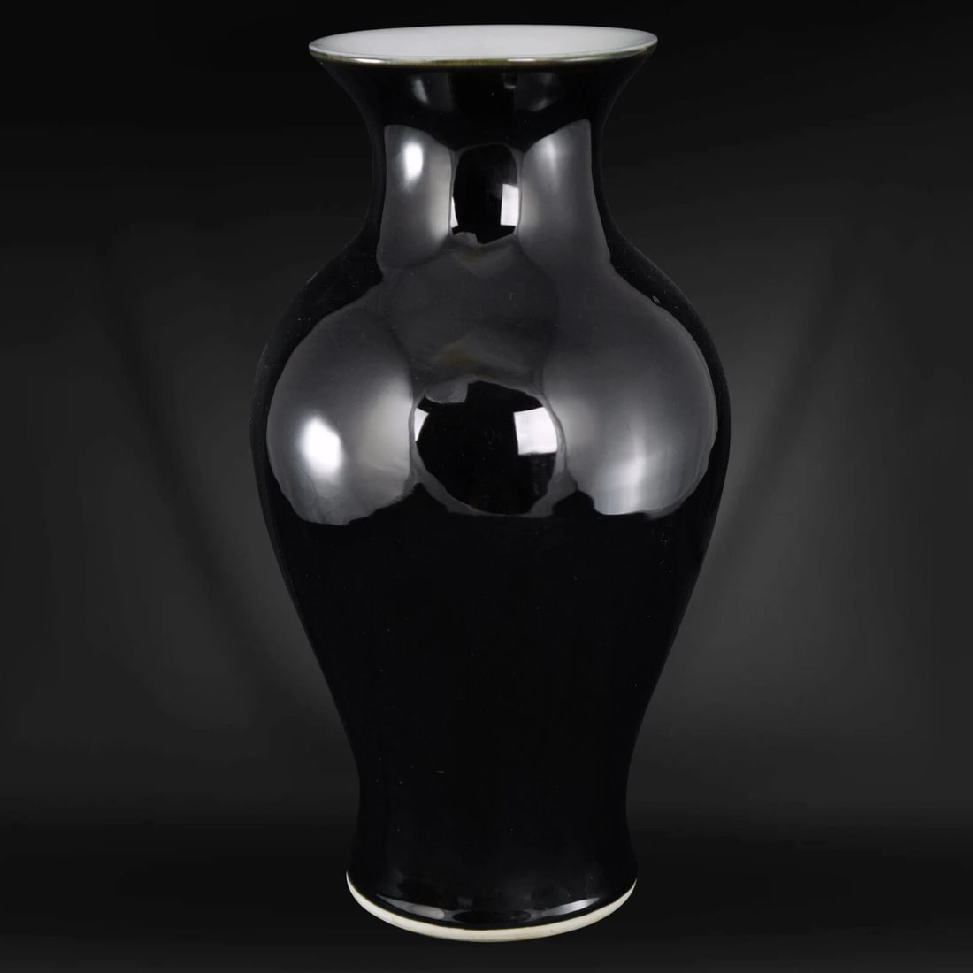 Chinese Mirror Black Vase Republic Period - 3