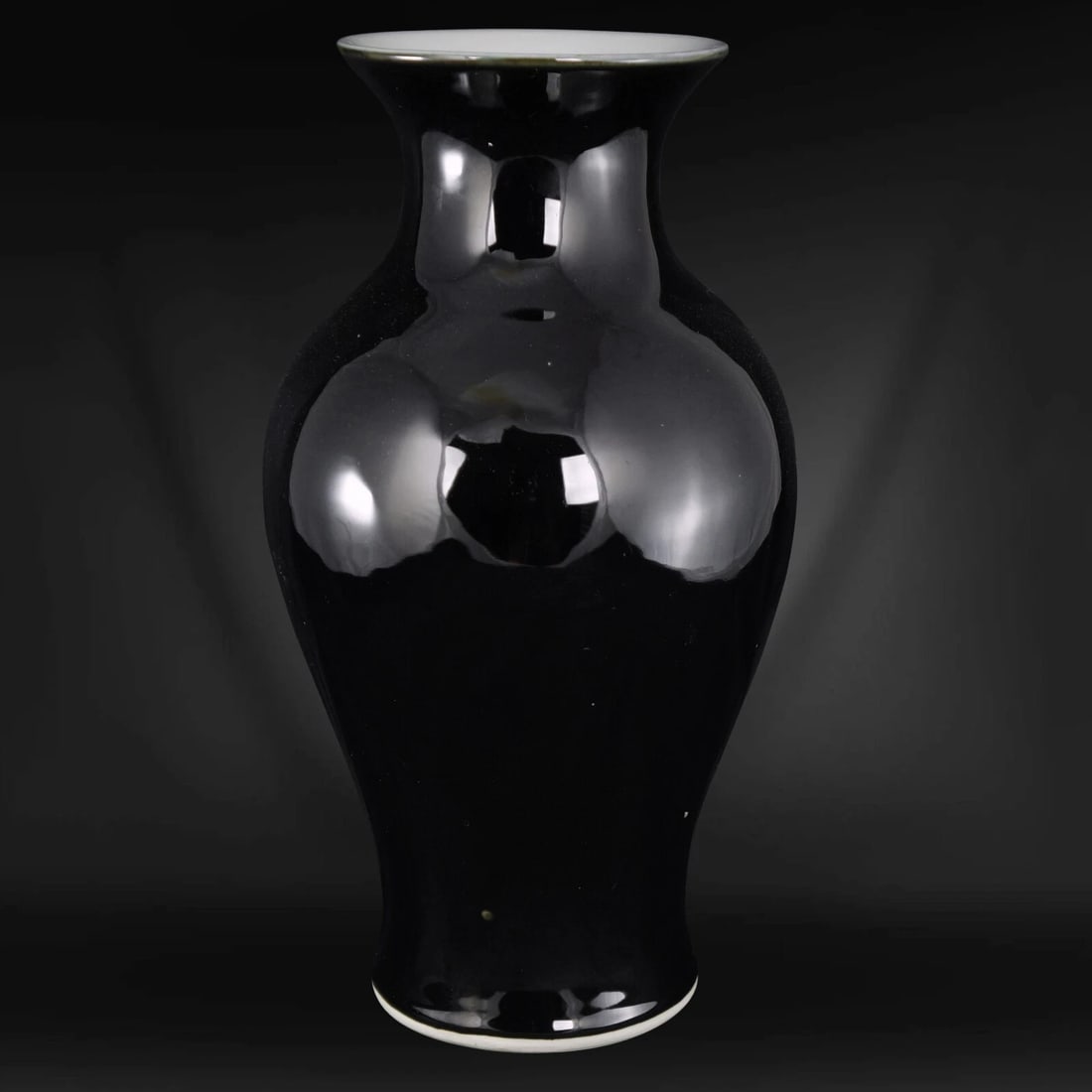 Chinese Mirror Black Vase Republic Period - 5
