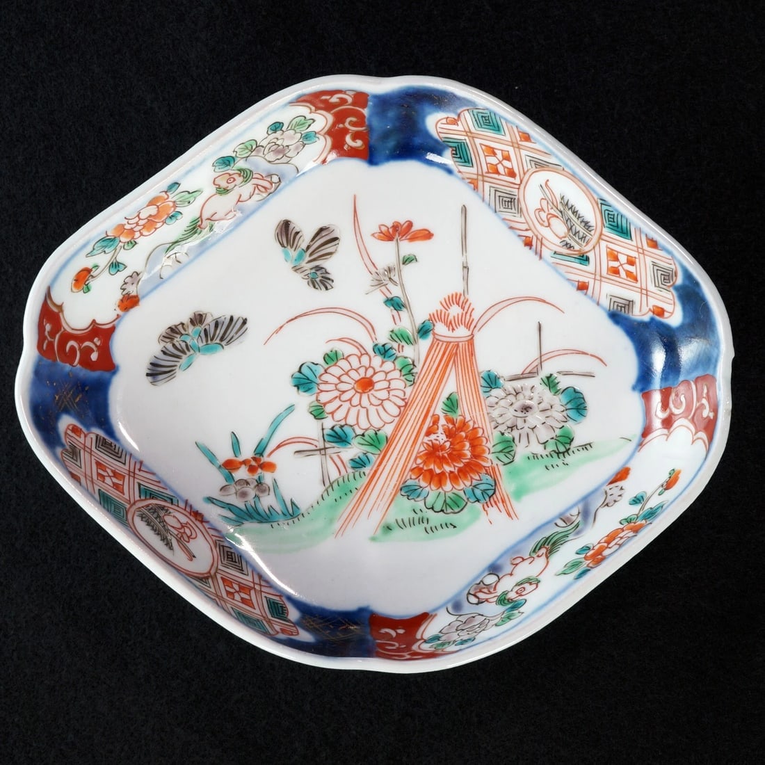 Japanese Imari Diamond Shaped Dish 19th C - 2