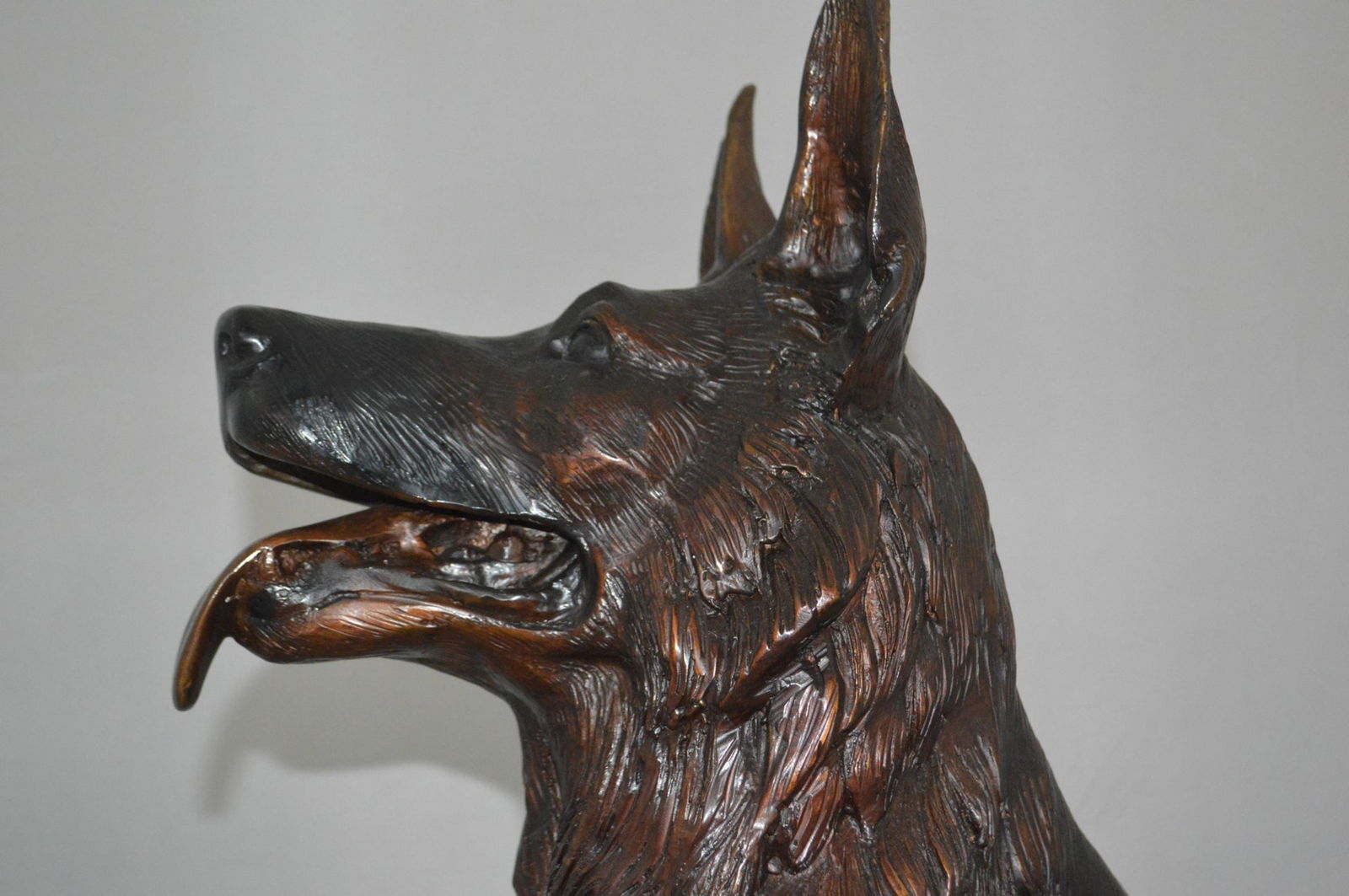 German Shepherd Alsatian dog bronze statue - Life-Size, Realistic Bronze Statue - Ideal for Home or - 8