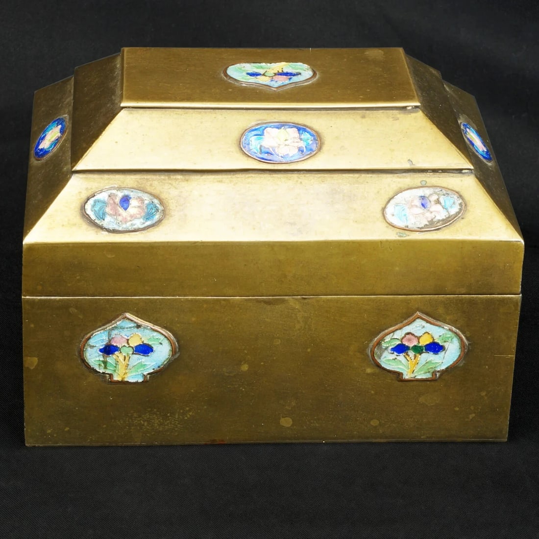 Vintage Chinese Enameled Brass Box c 1920 (1 of 12)