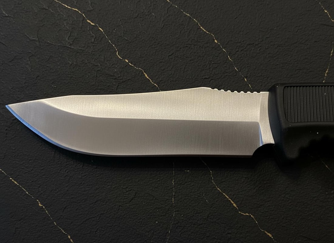 Mint SOG Field Knife, 4 Inch Full Tang Fixed Blade, Black Rubber Survival Grip - 6