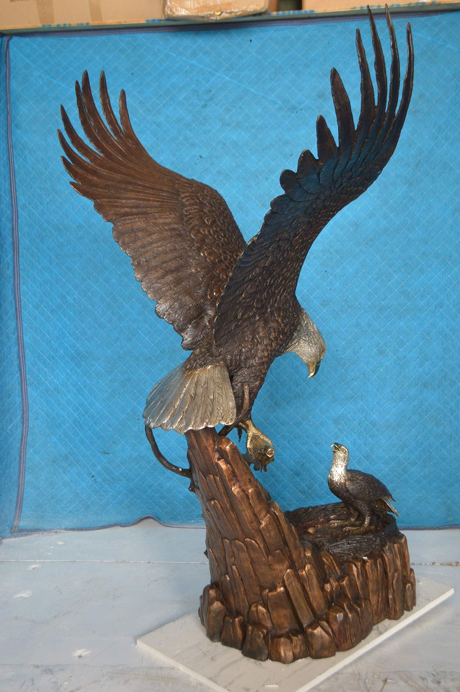Eagle with nest Bronze Statue - Size: 36"L x 40"W x 63"H. - 7