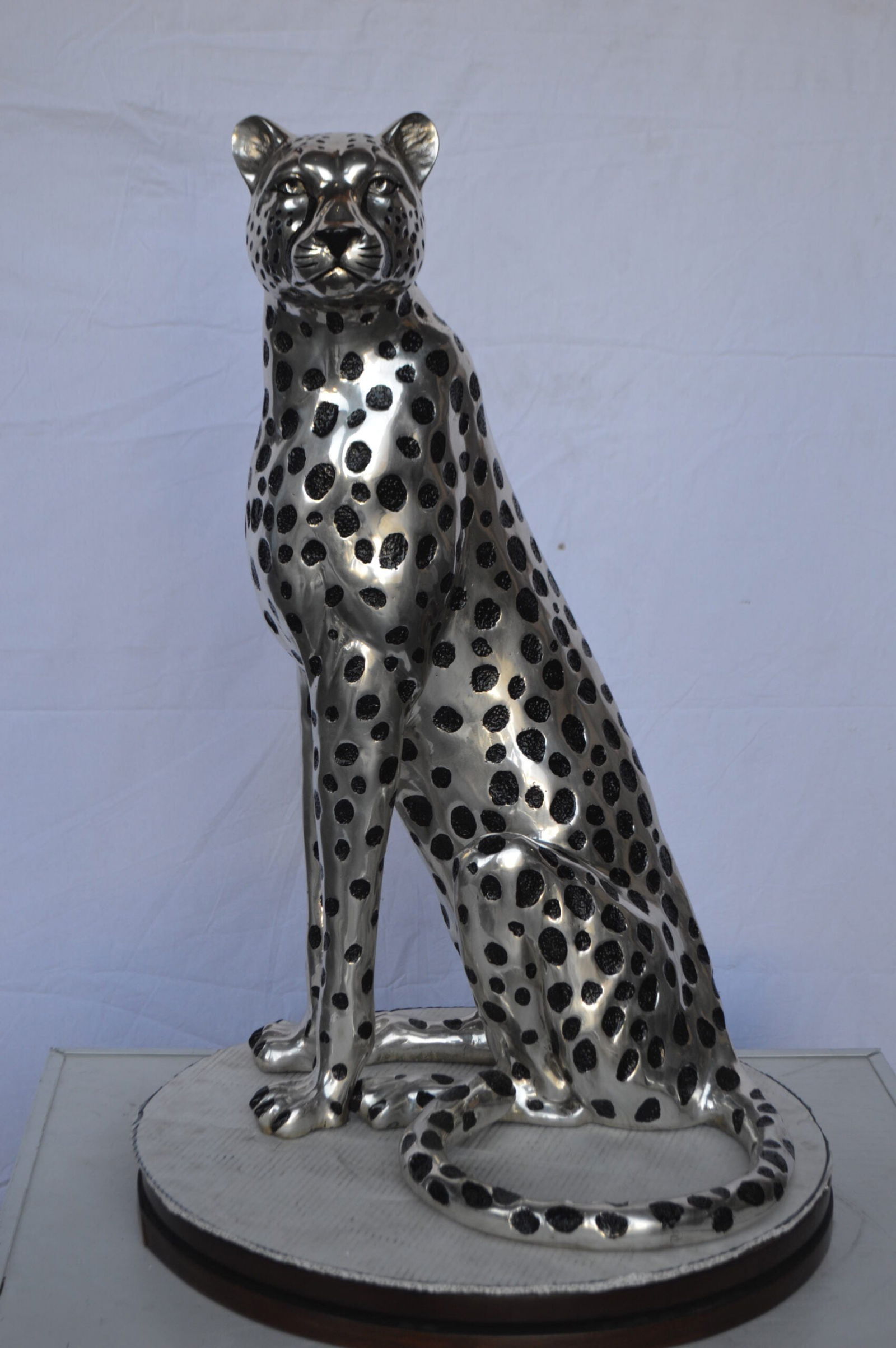 Sitting Cheetah Bronze Statue Silver Finish - Size: 21"L x 21"W x 34"H. - 9