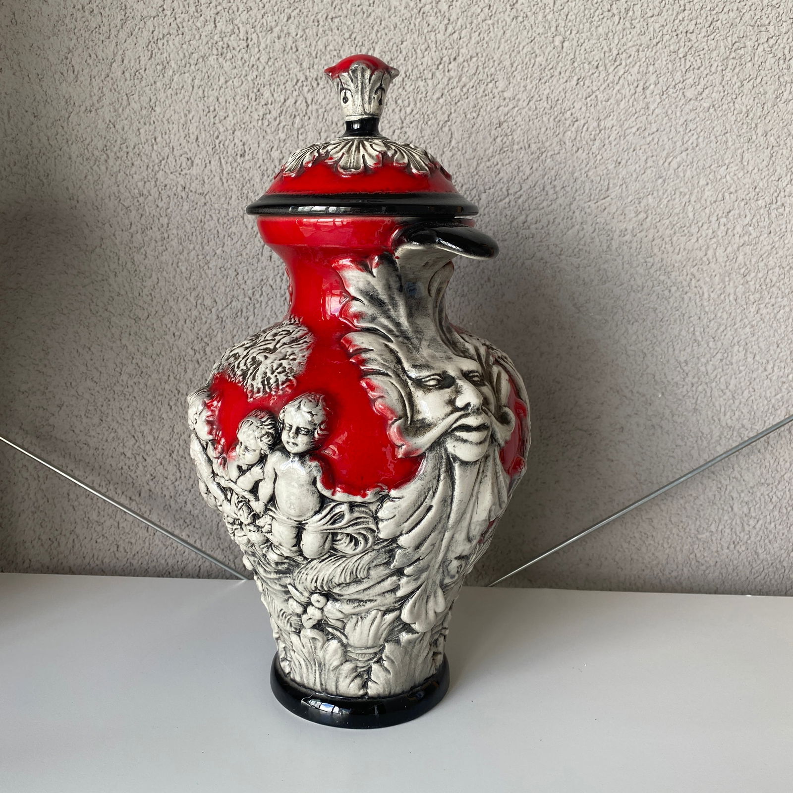 Handmade and handpainted ceramic jar pot with lid - 4