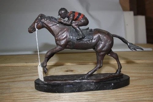 Jockey on horse - Bronze Statue - 10