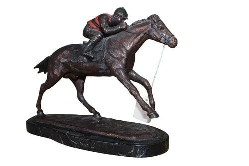 Jockey on horse - Bronze Statue - 11