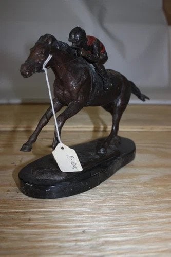 Jockey on horse - Bronze Statue - 6