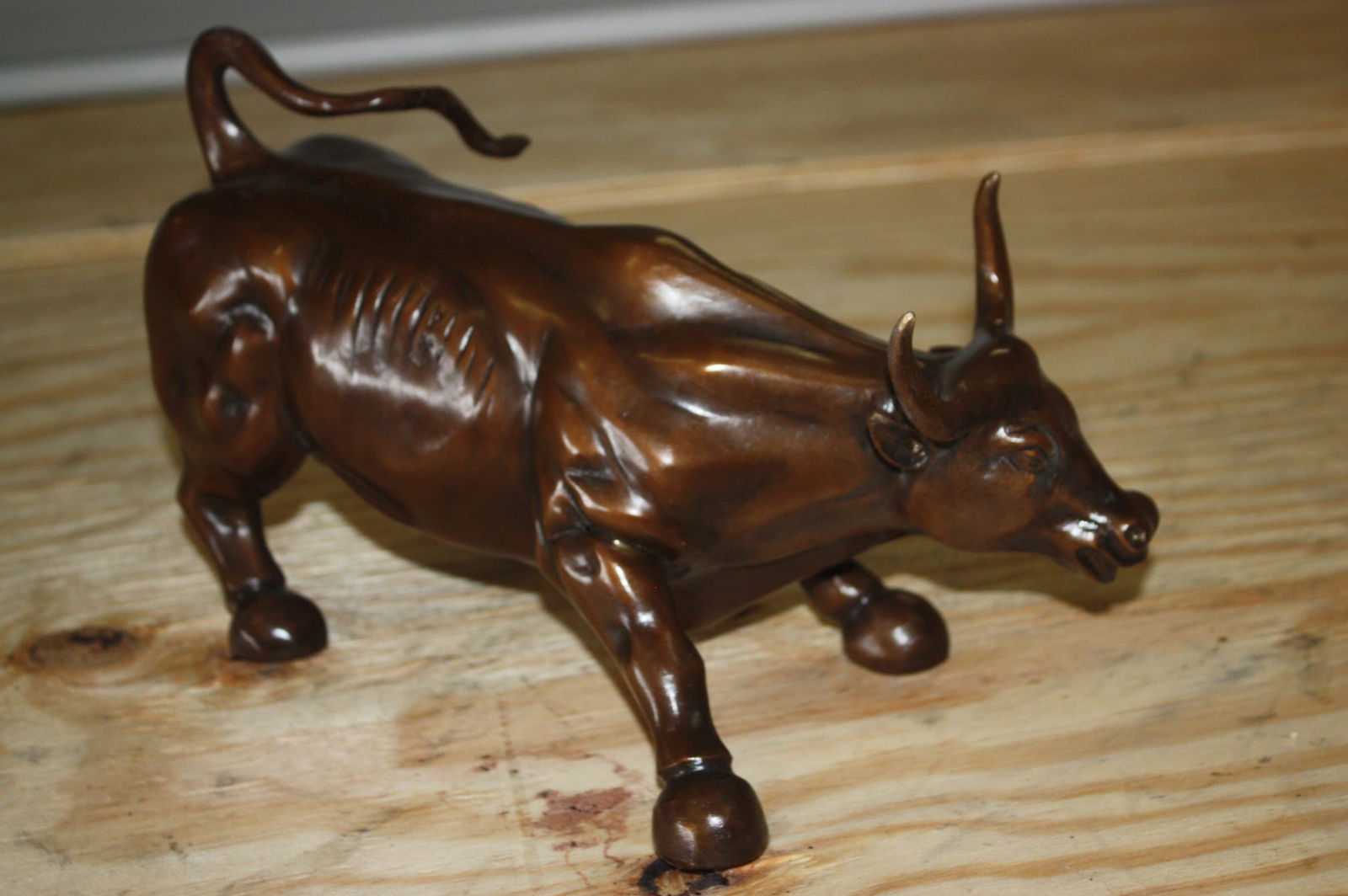 Bronze Wall Street Bull Small Statue - 7