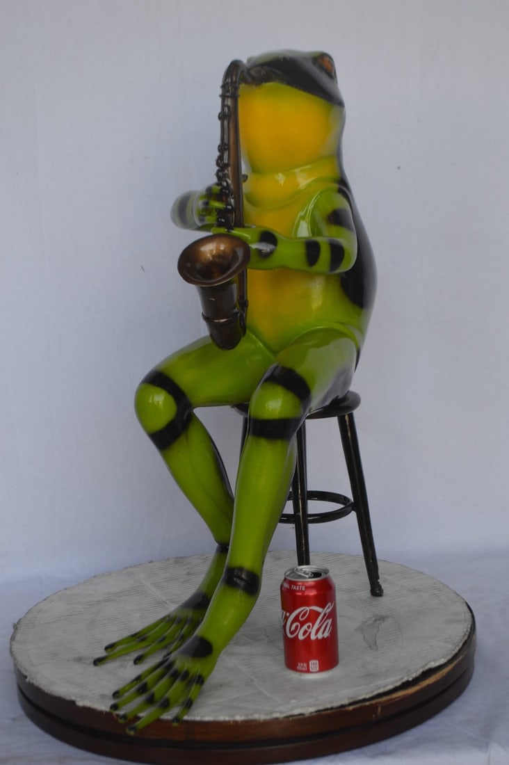 Green frog playing saxophone bronze statue - Size: 23"L x 15"W x 30"H. - 4