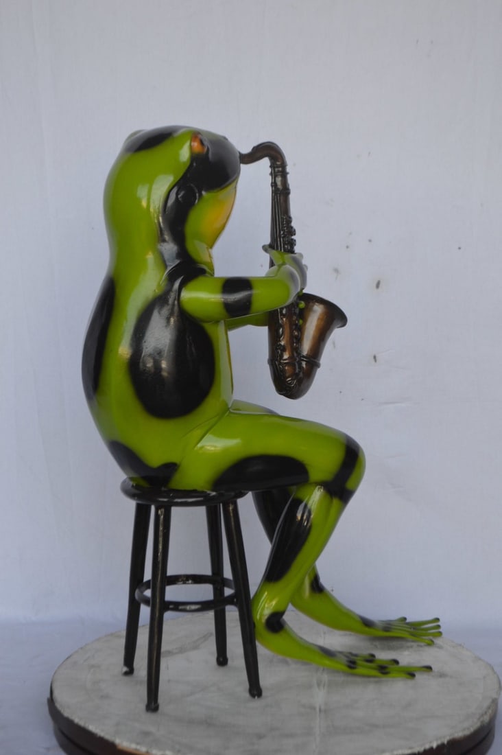 Green frog playing saxophone bronze statue - Size: 23"L x 15"W x 30"H. - 7