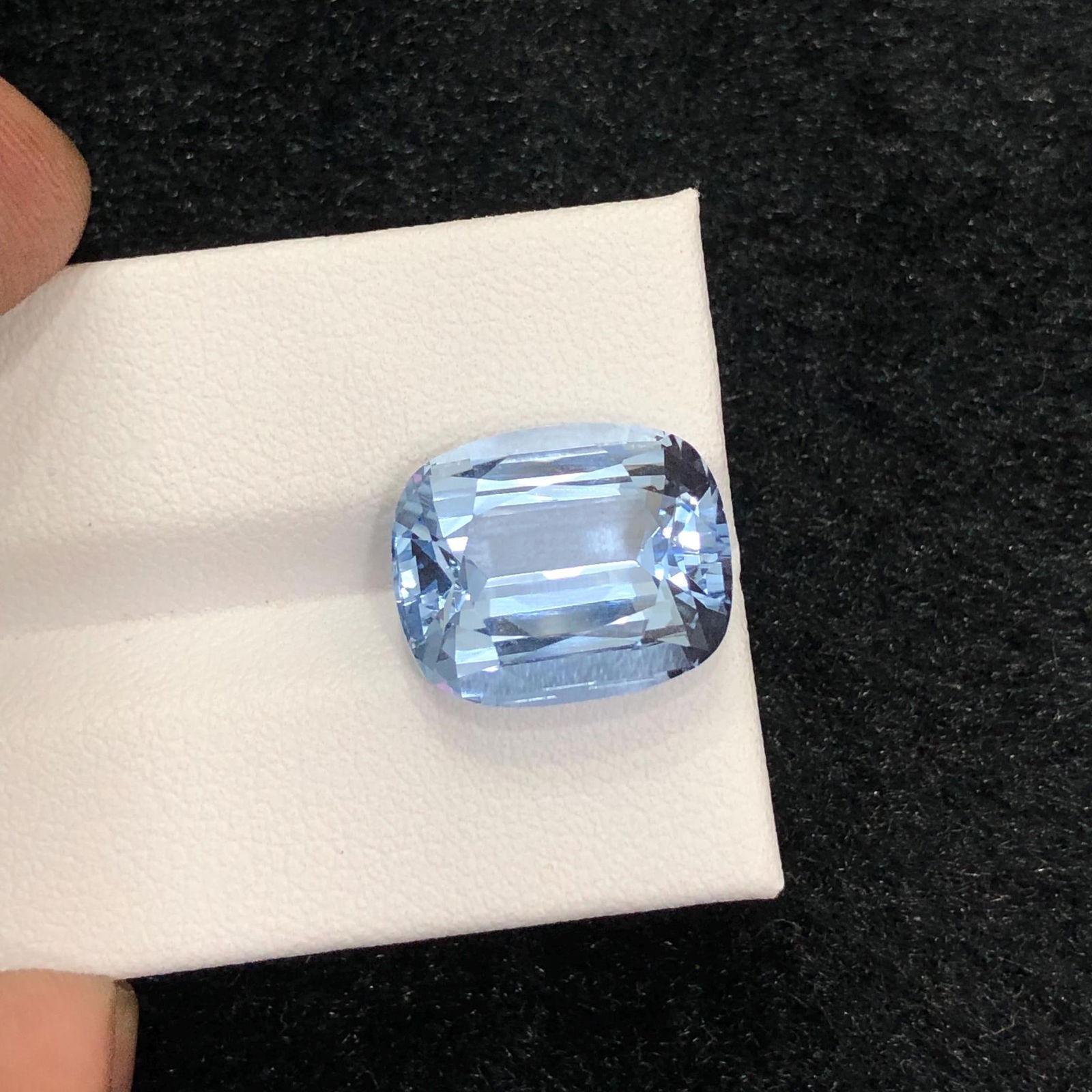 Santa Maria Aquamarine Gemstone: 10.60 CT Cushion Cut Beryl - 4