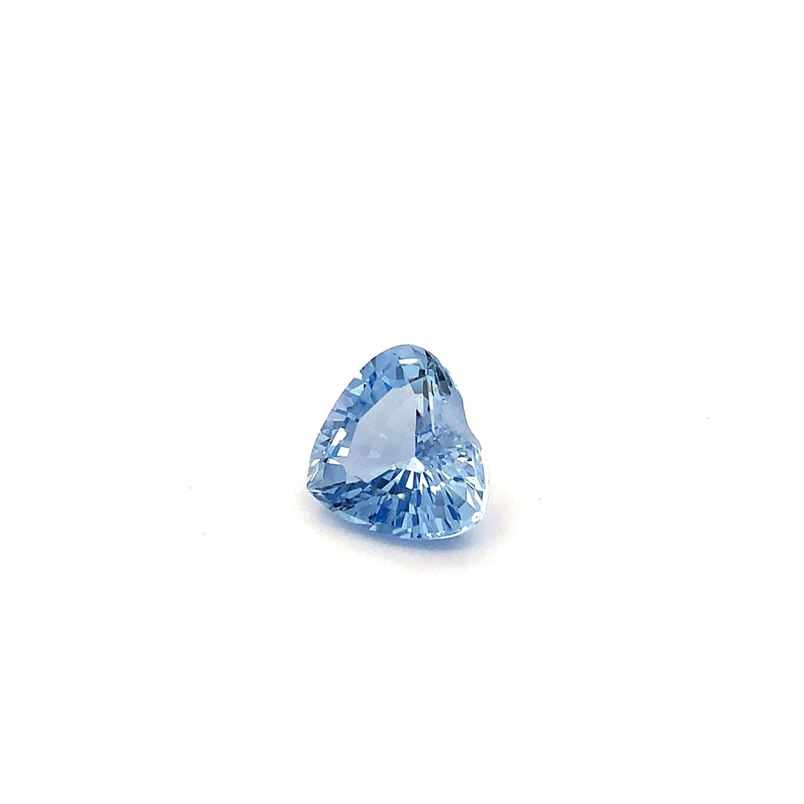 Heart Shape Natural Faceted Aquamarine Gemstone For Jewelry - 10.28 Carat - 2
