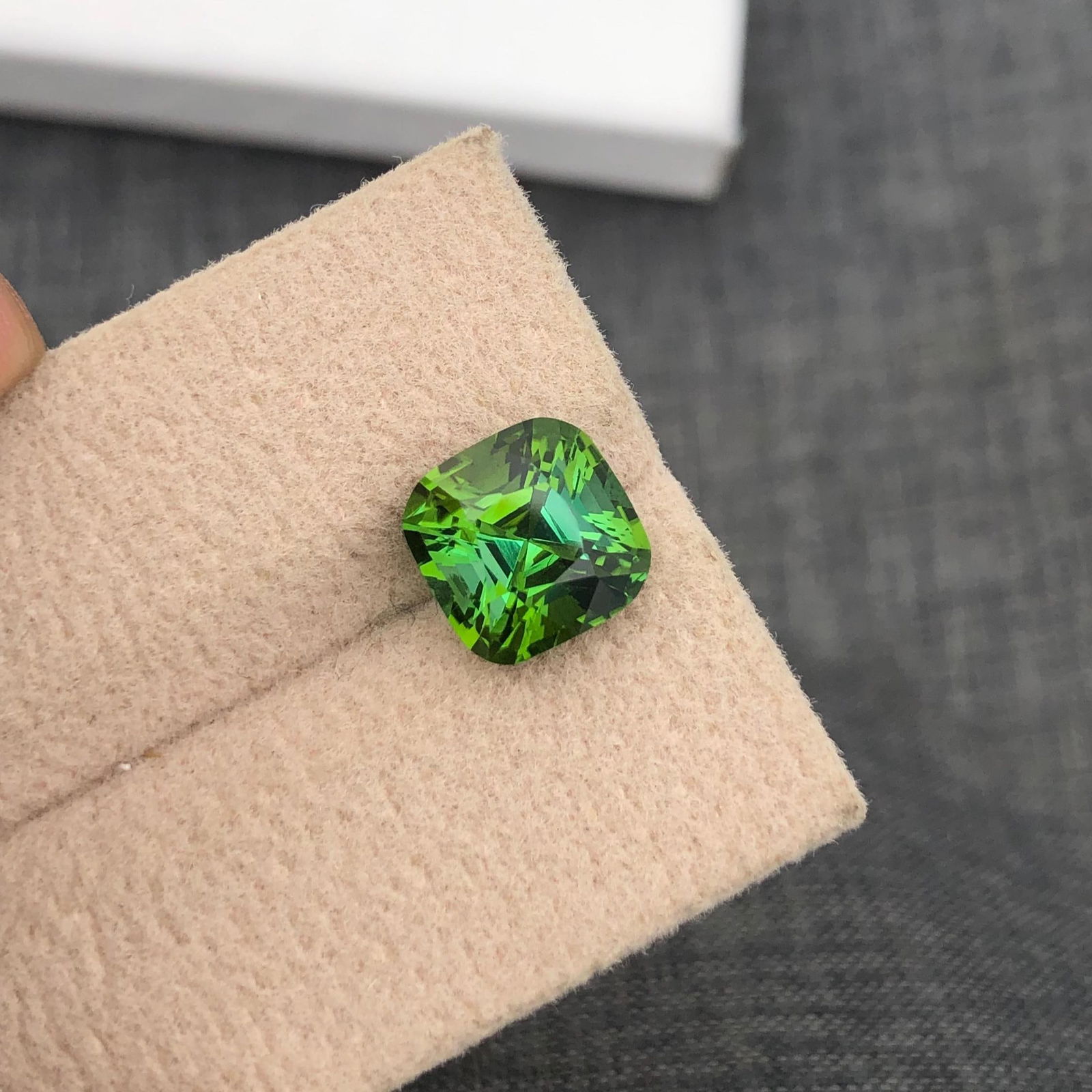 3.51 Carat Green Blue Tourmaline Gemstone: Afghan Cushion Cut - 7