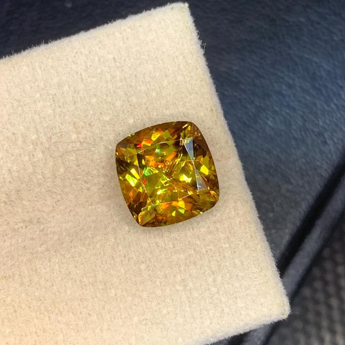 Yellow Green Sphene Gemstone: Cushion Cut, 3.90 Carat - 10
