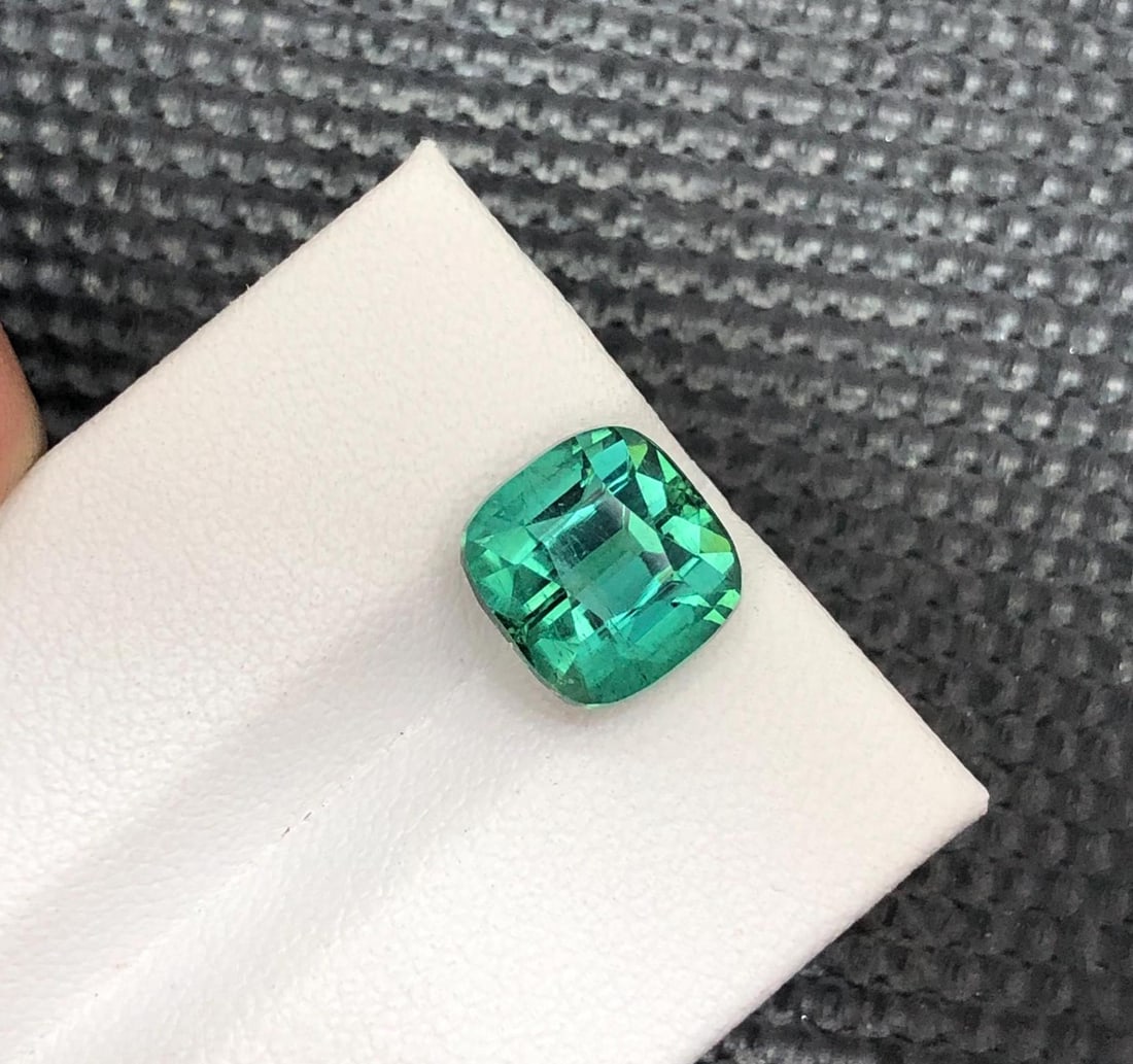5.36 CT Faceted Blue Green Tourmaline Gemstone - 4