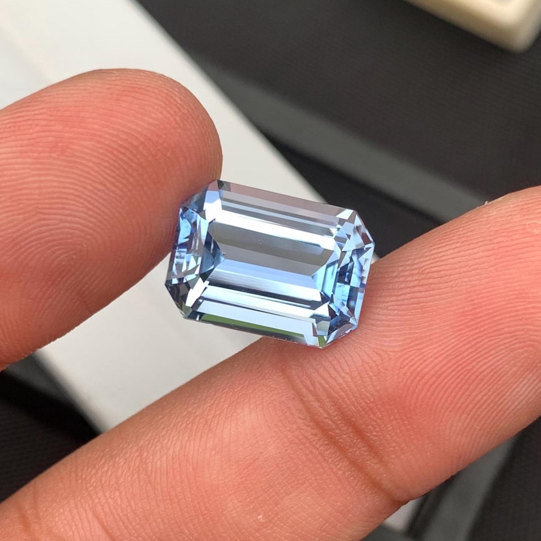 Santa Maria Blue Aquamarine Gemstone: Emerald Cut, 5.95 Carat - 5
