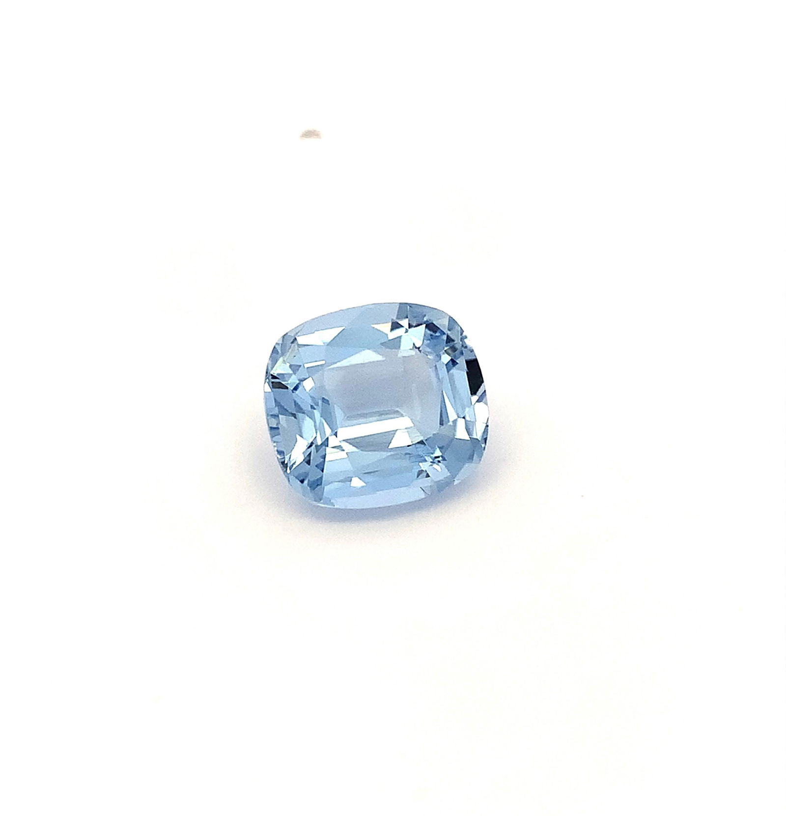 6.64 Carat Sky Blue Aquamarine Gemstone, Cushion Cut March Birthstone - 4
