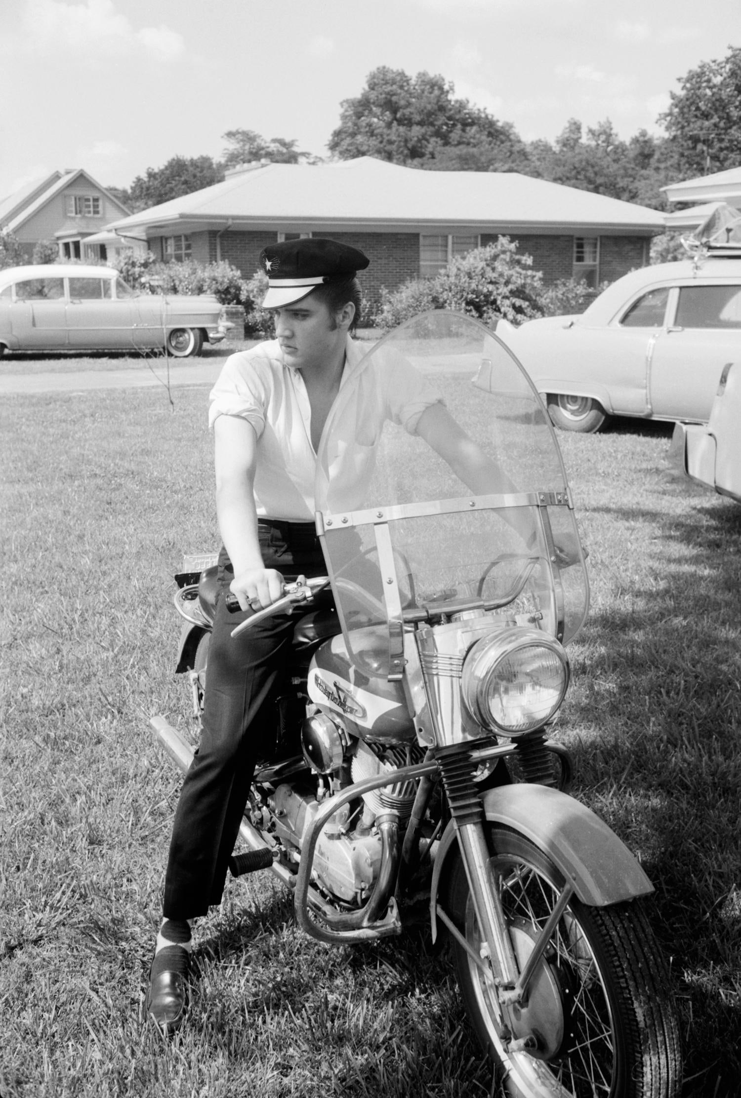 Elvis Presley On His Motorcycle 1956 Limited Estate Stamped Edition: 1956 (printed later) - 2