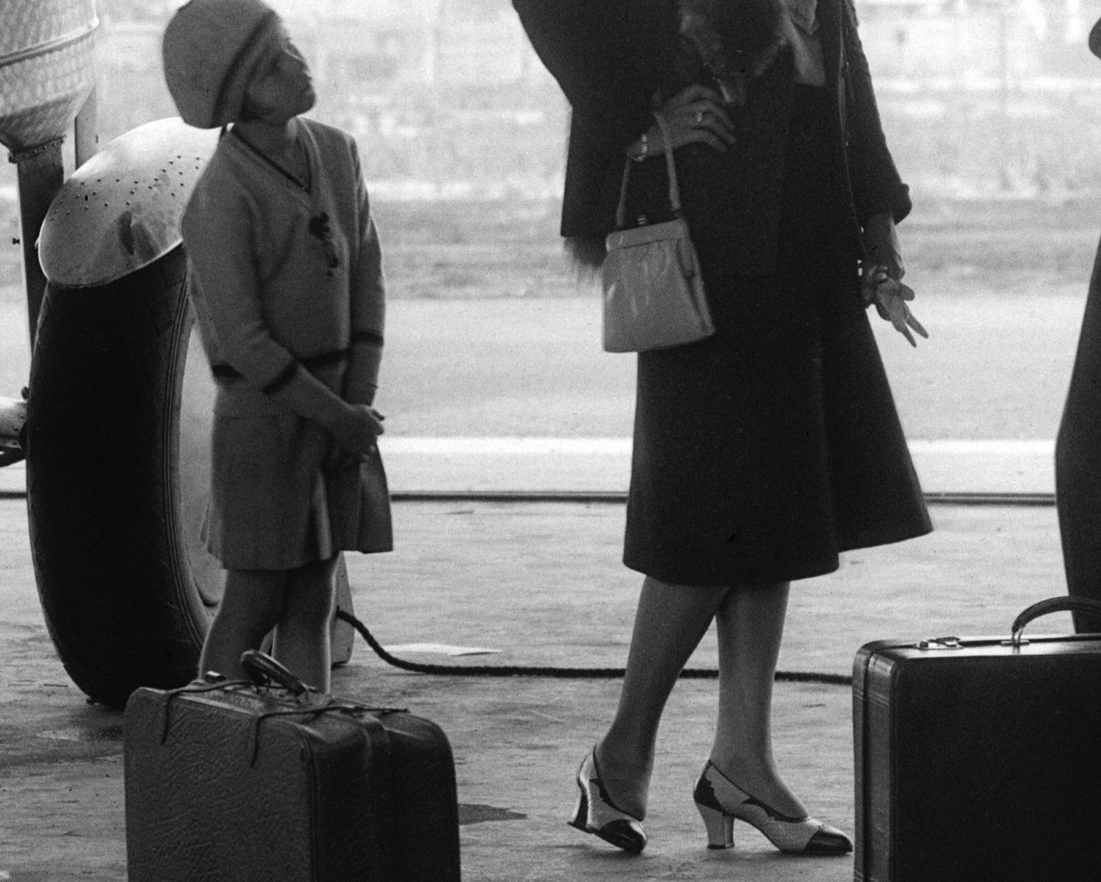 Vintage Travel Elegance - Giant Oversize Silver Gelatin Print Limited Edition: circa 1925 (printed - 8