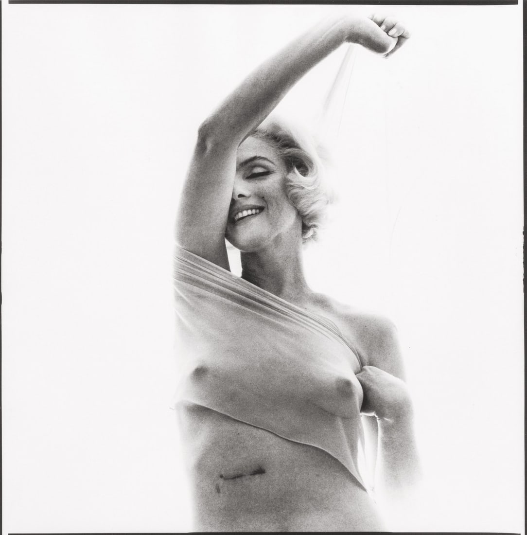 MARILYN MONROE PRINT: Title: MARILYN MONROE PRINTDescription: Marilyn Monroe Print mounted to board measuring at 14.75x14.75 inchesDimensions: 14.75x14.75" Reserve: $60.00 Shipping:Domestic: Flat-rate of $35.00 to