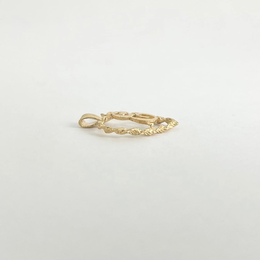 Vintage 1950's Letter E Initial Heart Necklace Pendant 14K Yellow Gold, .73 Gram - 5