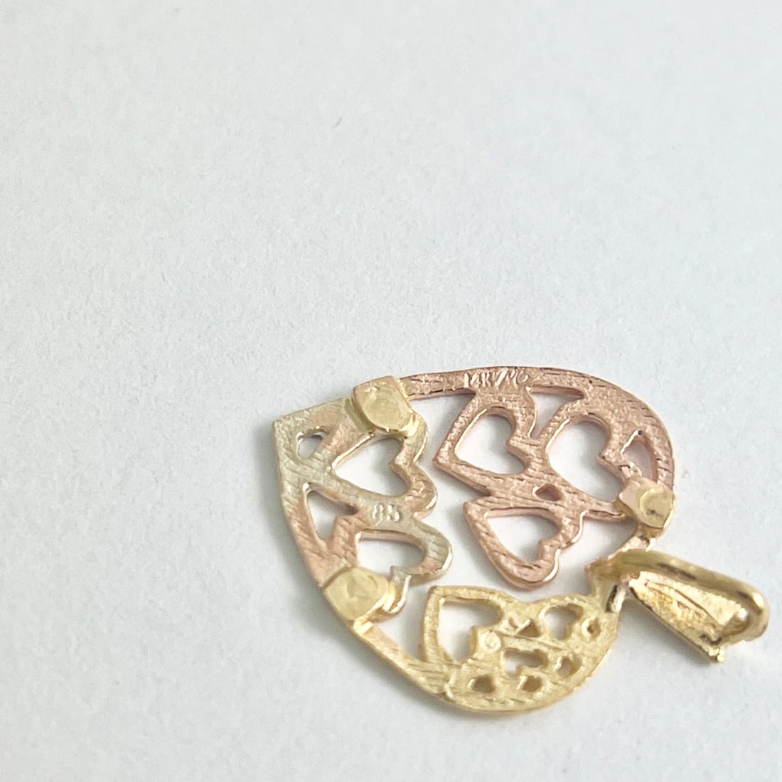 Vintage Tri-Color Heart Charm Necklace Pendant 14K Yellow Rose Gold, 1.30 Grams - 6