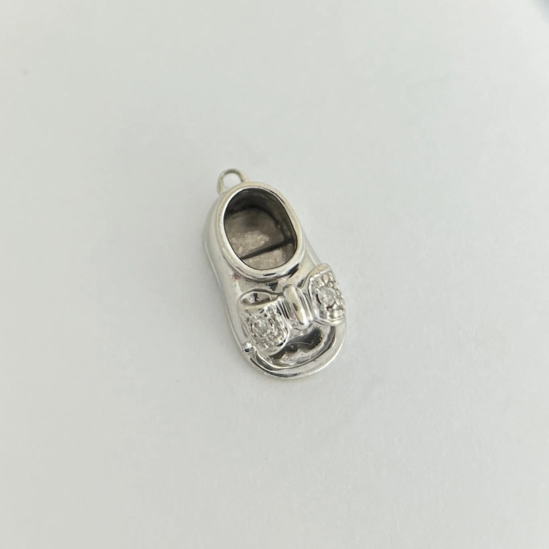 Vintage Diamond Baby Shoe Charm Pendant 14K White Gold, 3.68 Grams - 5