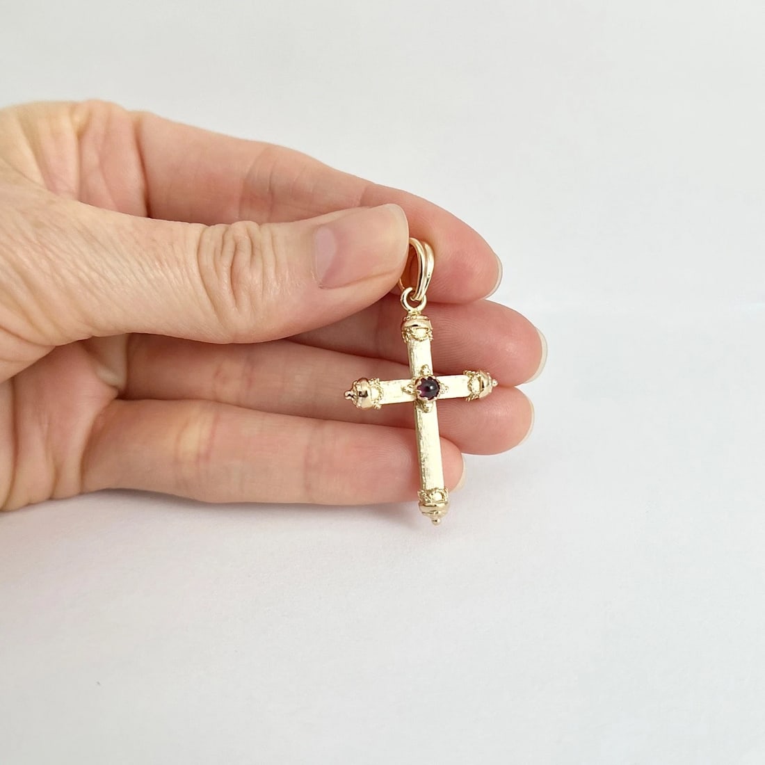 Vintage Italian Pink Tourmaline Ornate Cross Pendant 14K Yellow Gold, 3.43 Grams - 3