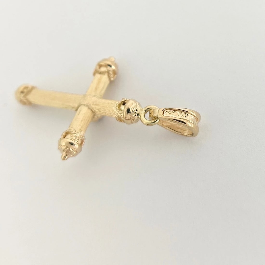 Vintage Italian Pink Tourmaline Ornate Cross Pendant 14K Yellow Gold, 3.43 Grams - 7