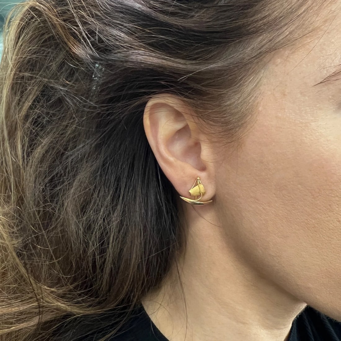 Vintage 1950's Sailboat Drop Stud Earrings 18K Yellow Gold, 1.58 Grams - 4